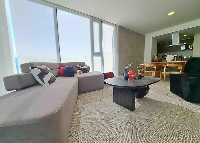 Santa Fe Red Beautiful Apartment! *
